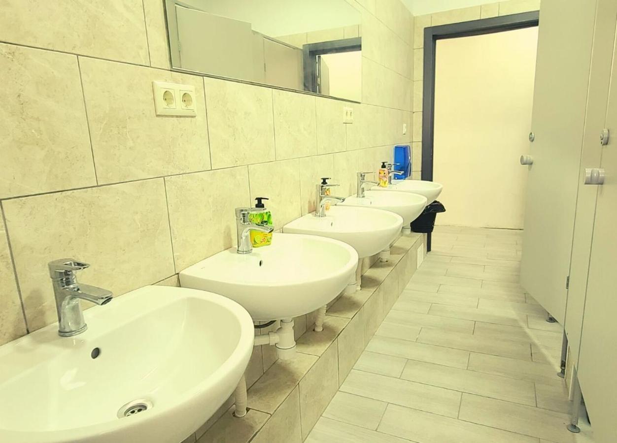 Uman Welcome Hostel Kültér fotó
